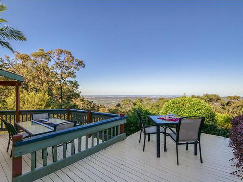 Hillside A Country Retreat - Hobart Tourism 0