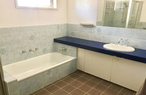 Gosford Palm Motor Inn  - Tourism TAS 6