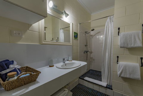 Kookaburra Lodge Motel - Tourism TAS 1