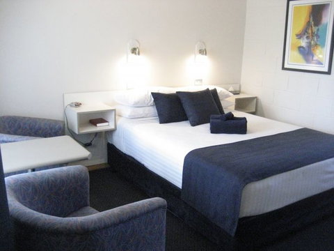 Lake Munmorah Motel - Tourism TAS 2