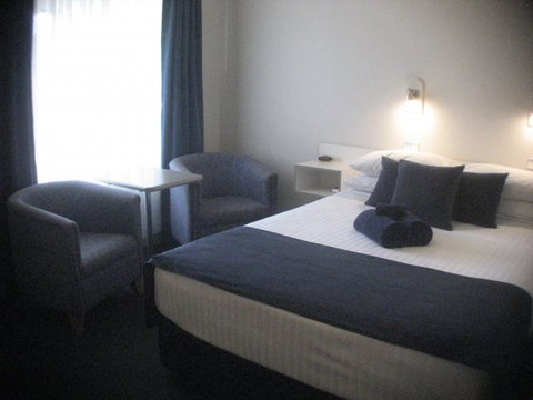 Lake Munmorah Motel - Tourism TAS 3