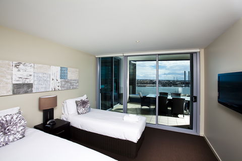 Docklands Apartments Grand Mercure - Hobart Tourism 2