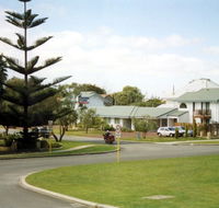 Dolphin Lodge - Hobart Tourism