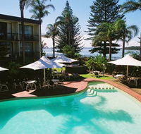 El Lago Waters Resort - Hobart Tourism