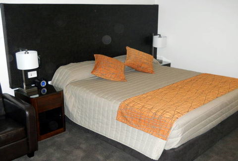 El Paso Motor Inn - Hobart Tourism 0