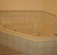 Elizabeth Motor Inn - Hobart Tourism