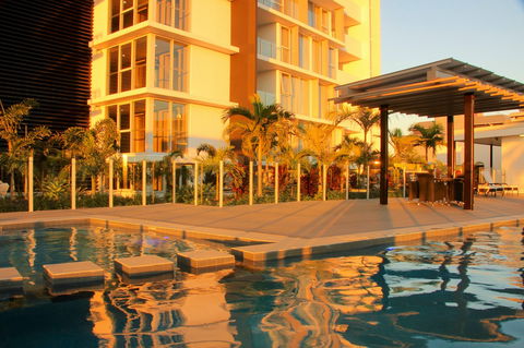 Empire Apartment Hotel - Hobart Tourism 9