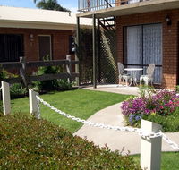 Esther Lodge Holiday Units - Hobart Tourism