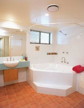 Flynns Beach Resort - Tourism TAS 4