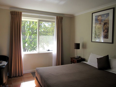 Forrest Hotel & Apartments - Tourism TAS 0