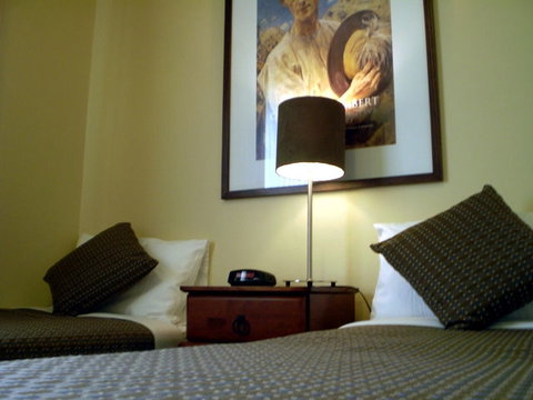 Forrest Hotel & Apartments - Tourism TAS 5