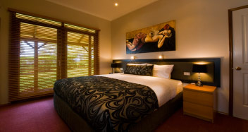 Forrester Court Cliff Top Cottages - Tourism TAS 4