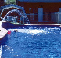 Fountain Court Motor Inn - Hobart Tourism