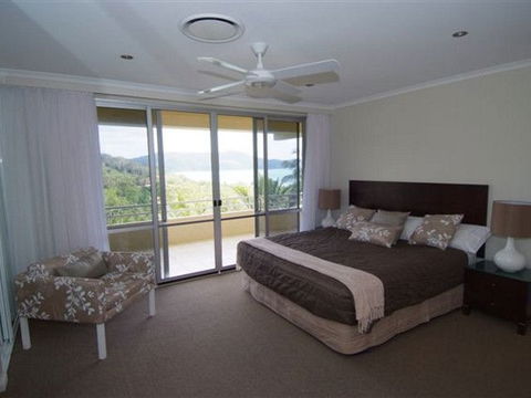 Hamilton Island Private Apartment - Poinciana - Hobart Tourism 2