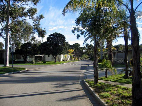 Highway 1 Caravan & Tourist Park - Tourism TAS 4