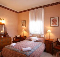 Hillview House