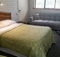 Holland Park Motel - Hobart Tourism
