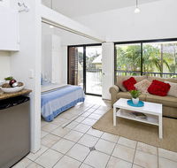 Julians Apartments - Hobart Tourism