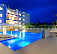 Lakeside Waterfront Apartment 18 - Hobart Tourism