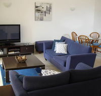 Lennox Beach Resort - Hobart Tourism