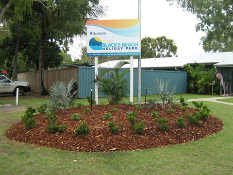 BIG4 Mackay Blacks Beach Holiday Park - Hobart Tourism 1