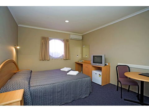 Mahoneys Motor Inn - Tourism TAS 1