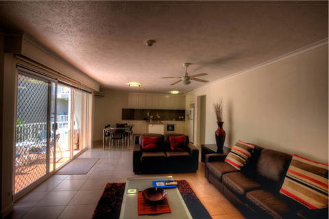 Markham Court - Tourism TAS 4