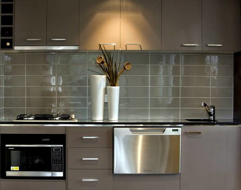 May Park Executive Apartments - Hobart Tourism 2