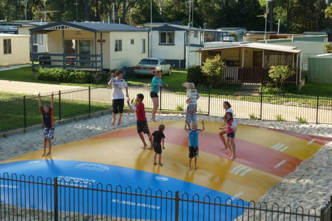 Secura Lifestyle Countryside Kalaru - Hobart Tourism 4