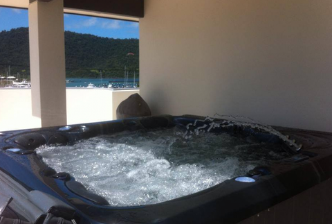 Portside Whitsunday - Hobart Tourism 13