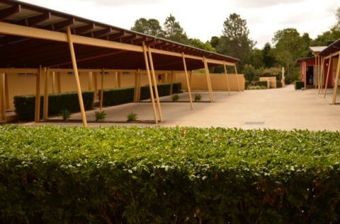 Red Bridge Motor Inn - Tourism TAS 7