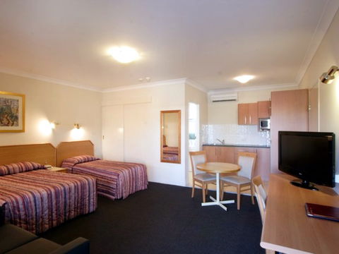 Narellan Motor Inn - Tourism TAS 2