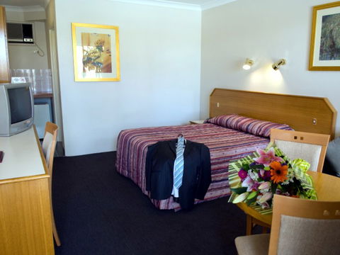 Narellan Motor Inn - Tourism TAS 4