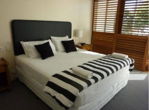 Noosa Outrigger Beach Resort - Tourism TAS 4