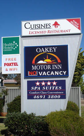 Oakey Motor Inn - Tourism TAS 4