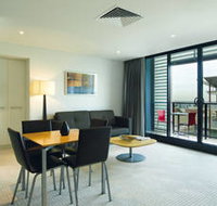 Oaks Horizons Adelaide - Tourism TAS