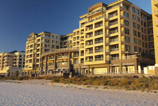 Oaks Plaza Pier - Hobart Tourism 2