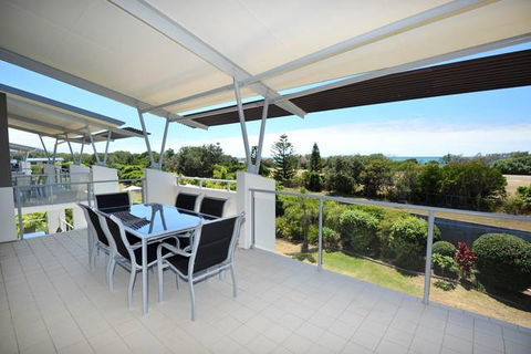 Pacific Marina Apartments - Tourism TAS 4