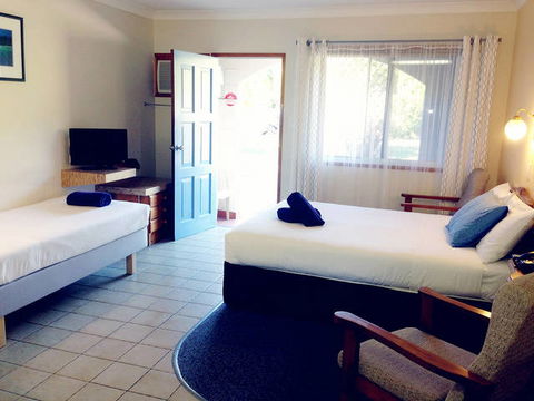 Paradise Court Holiday Units - Hobart Tourism 2
