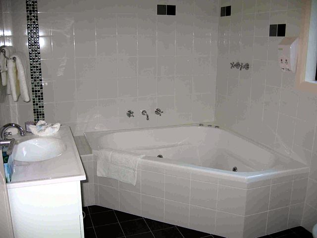 Shellharbour Village NSW Tourism TAS