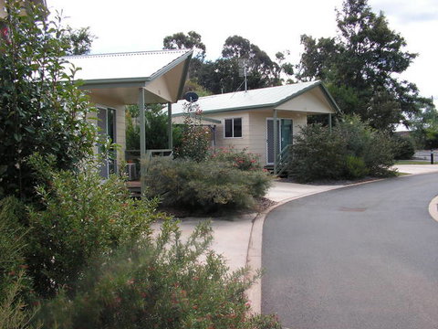Pepper Tree Cabins - Tourism TAS 1