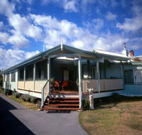 Pitstop Lodge Guesthouse and BB