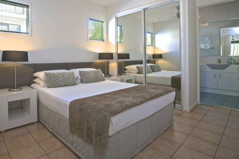 Port Douglas Apartments - Tourism TAS 0