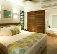 Port Douglas Peninsula Boutique Hotel - Hobart Tourism