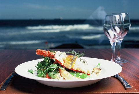 Quality Hotel NOAH'S On The Beach - Hobart Tourism 4