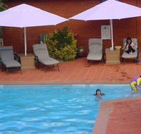 Quality Inn Country Plaza Queanbeyan - Tourism TAS
