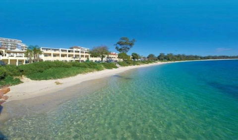 Ramada Resort Shoal Bay - Tourism TAS 3