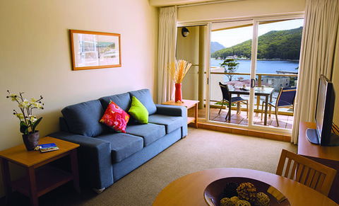 Ramada Resort Shoal Bay - Tourism TAS 10