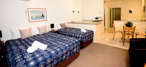 Reef Palms - Hobart Tourism 5