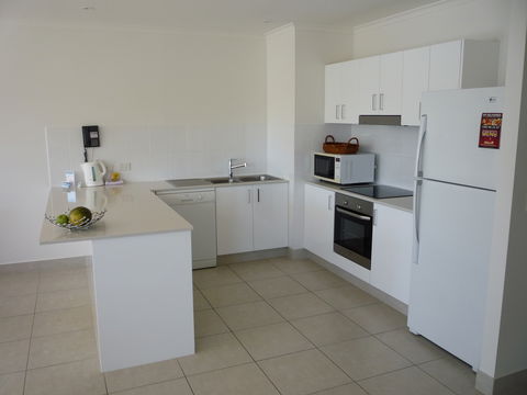 Regatta Riverfront Apartments - Tourism TAS 8